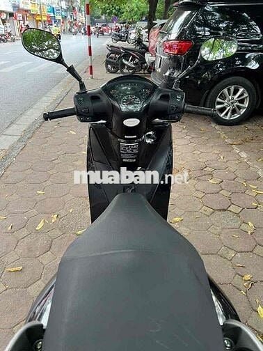 SH 125 - sx đky 2015 - xe chất - đi chuẩn Zin 1,6v