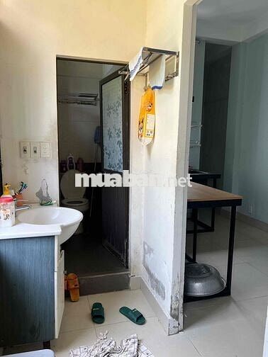- Mặt bằng 90m2 tầng 3-4 trung tâm TP Đà Nẵng