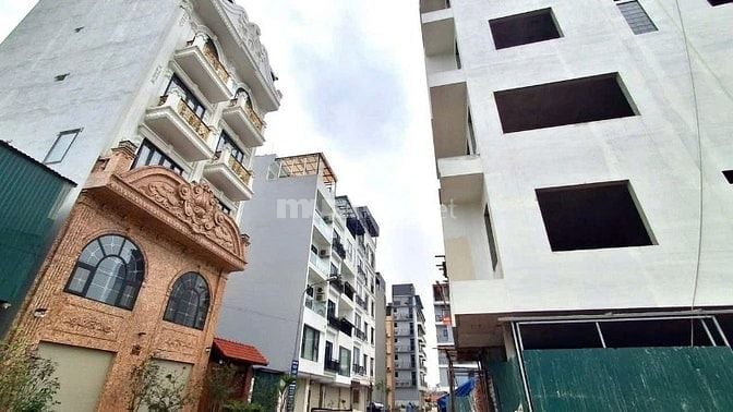 TĐC Ngọc Thuỵ, 7 tầng thô, Vỉa hè oto tránh dt 65m2 - Giá tốt