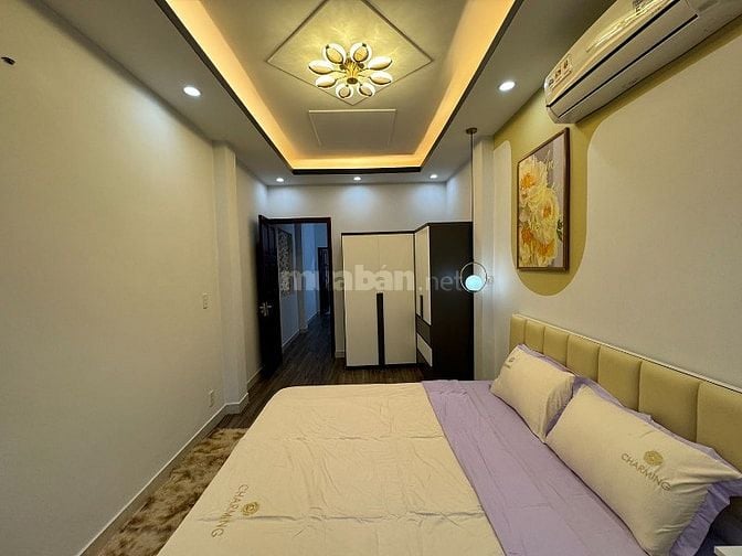 Cho thuê nhà 3 lầu- 66/46 Nhiêu Tứ khu ẩm thực PXLong, hẻm xe hơi 7chỗ