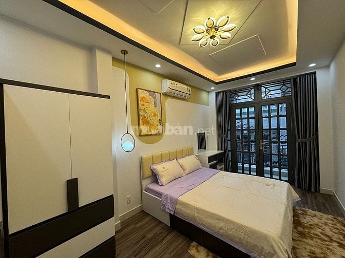 Cho thuê nhà 3 lầu- 66/46 Nhiêu Tứ khu ẩm thực PXLong, hẻm xe hơi 7chỗ