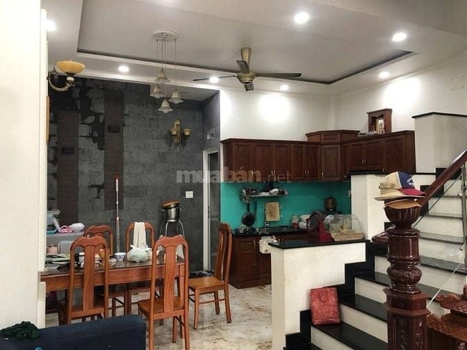 HOT Ở VŨ TÙNG - NGỒI TRONG NHÀ CŨNG NGHE CHỢ RỘN RÀNG - GIÁ 2,77 TỶ 