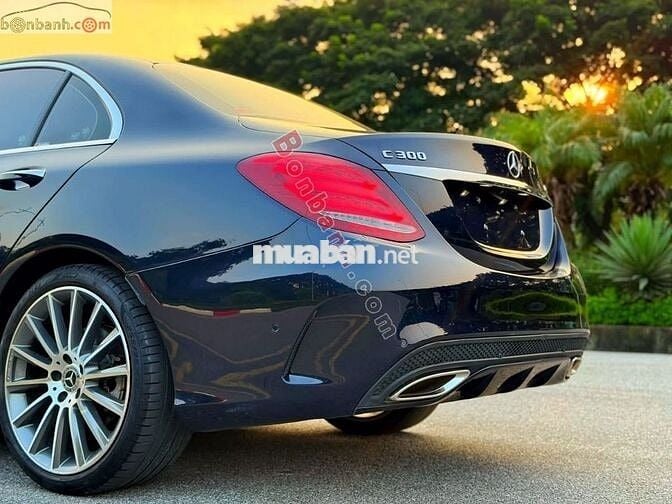 MERCEDES C300 AMG sản xuất 2017