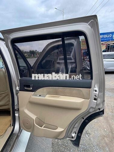 Ford Everest 2012 Limited 4x2 - 98000 km