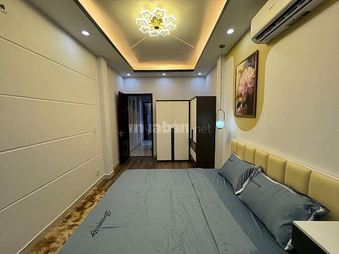 Cho thuê nhà 3 lầu- 66/46 Nhiêu Tứ khu ẩm thực PXLong, hẻm xe hơi 7chỗ