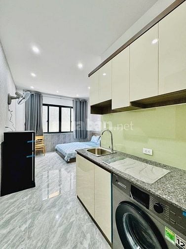 CHDV kết hợp nhà phố (4*16) 1 trệt 4 lầu thang máy đường 8m vỉa hè KD