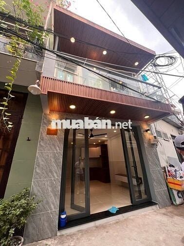 NHÀ MỚI KENG TRỆT LẦU, NỞ HẬU LẠC LONG QUÂN P8 TB