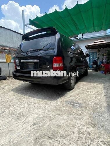 Kia Carnival 2009 GS 2.5 AT - 140000 km