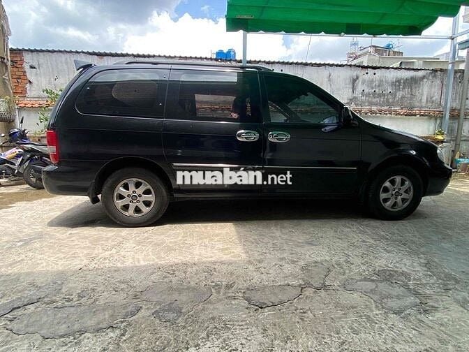 Kia Carnival 2009 GS 2.5 AT - 140000 km