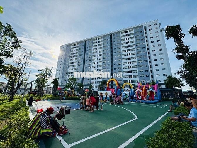 CHO THUÊ CĂN HỘ 85m2. GIÁ 6TR, NỘI THẤT ĐẦY ĐỦ 8TR, MỚI 100% VÔ Ở NGAY