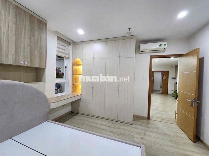 Cần bán căn hộ chung cư Him Lam Chợ Lớn 83m2 - 2PN/2WC tầng trung, Quậ
