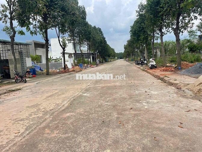 Bán lô đất đẹp giá rẻ nhất thị trương ngay Trung Tâm Thới Hoà Bến Cát