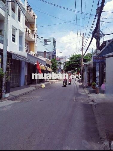 ĐƯỜNG XE TẢI CHẠY VIVU.KHU ĐÔNG DÂN CƯ.NHIỀU TIỆN ÍCH.GẦN TRƯỜNG HỌC