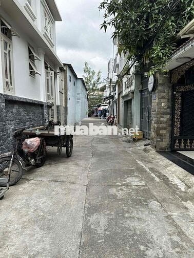 BÁN ĐẤT HẺM OTO gần mặt tiền NGUYỄN XÍ. 68m2, SỔ VUÔNG ĐẸP