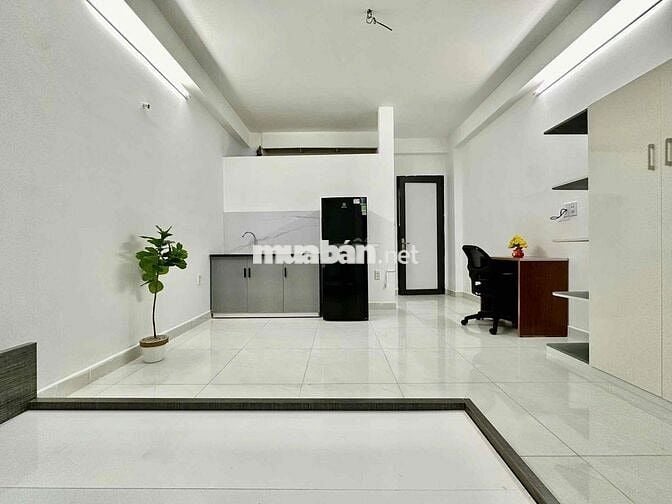 PHÒNG CỬA SỔ TRỜI NGAY TRUNG TÂM PHÚ NHUẬN GẦN NGUYỄN SƠN GIÁ RẺ