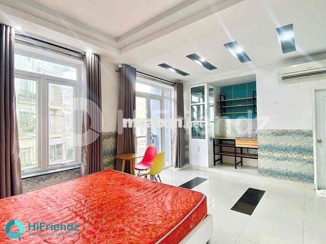 STUDIO SÁT CÔNG VIÊN DẠ NAM RỘNG 40M2 FULL NỘI THẤT, BANCOL, THANG MÁY