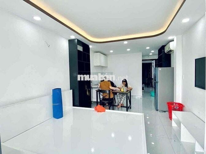 STUDIO SÁT CÔNG VIÊN DẠ NAM RỘNG 40M2 FULL NỘI THẤT, BANCOL, THANG MÁY