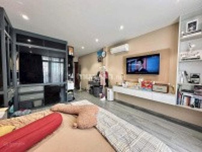 Nhà chính chủ Bạch Đằng-Tân Bình,45m2-2TẦNG3PN,Sổ hồng,Gần Chợ hẻm oto