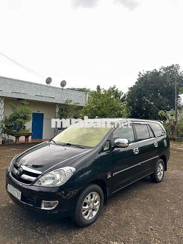 Toyota Innova 2006 - 110000 km