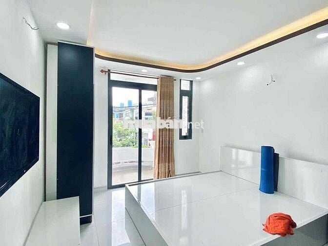 STUDIO SÁT CÔNG VIÊN DẠ NAM RỘNG 40M2 FULL NỘI THẤT, BANCOL, THANG MÁY