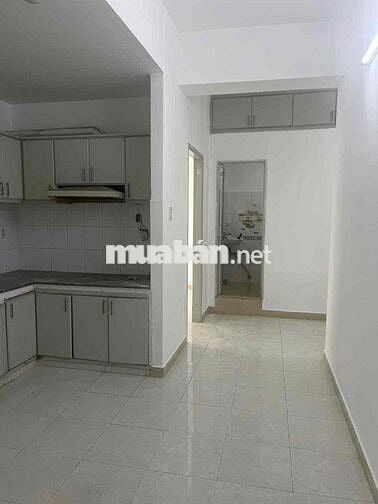 Bán gấp căn hộ góc 83m² Chung cư Ngô Gia Tự Q10 – pháp lý rõ ràng