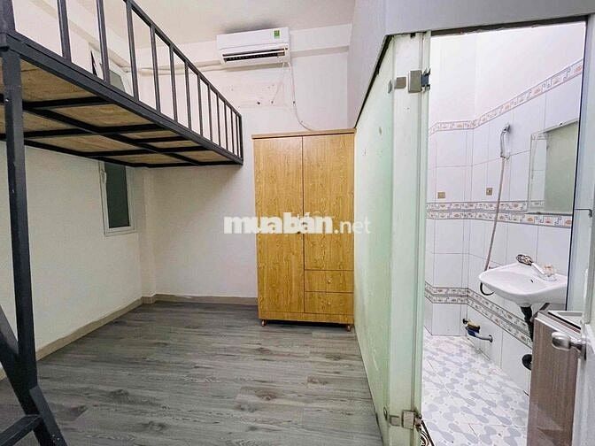 Cho Thuê Phòng Trọ , Ngay Học Viện Hàng Không , Giáp Q3-10 , Phú Nhuân