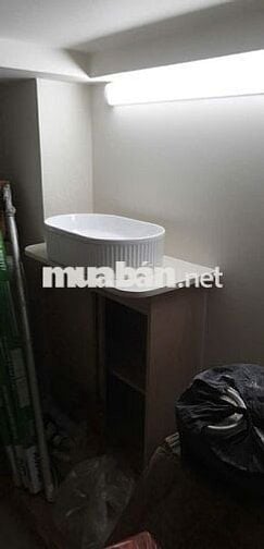 CHO THUÊ NHÀ NC QUẬN 1 GIÁ RẺ - VỊ TRÍ THUẬN LỢI KHU VỰC SẦM UẤT !
