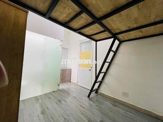 Cho Thuê Phòng Trọ , Ngay Học Viện Hàng Không , Giáp Q3-10 , Phú Nhuân