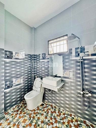 Nhà Mới 100% P. An Phú TP. Thuận An Bình Dương DT: 116m2 giá: 2 Tỷ 100