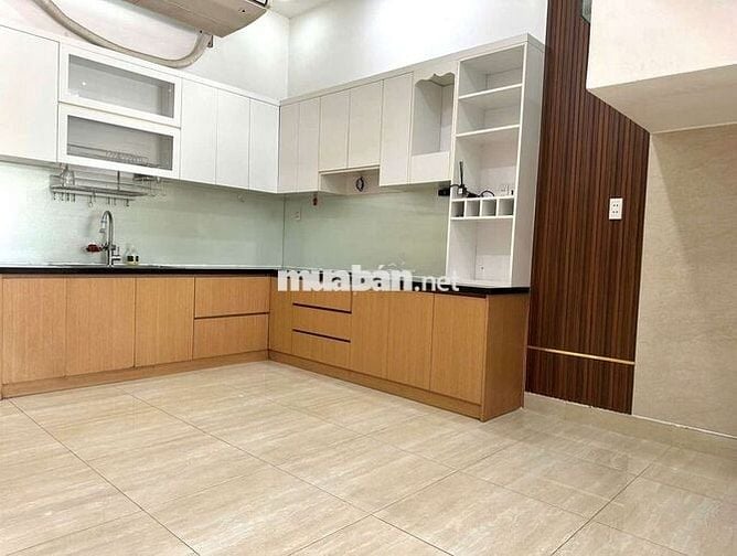 NHÀ MỚI ĐẸP HẺM XE TẢI NGÔ CHÍ QUỐC
