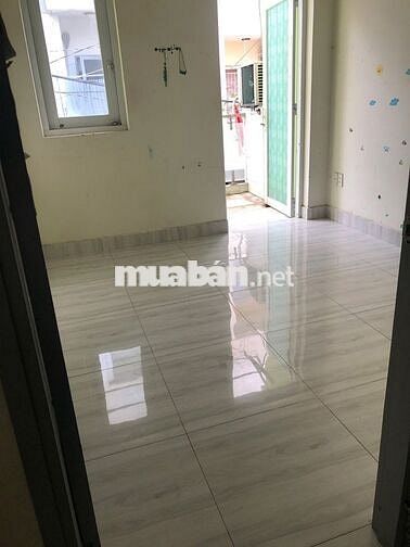 Nhà cho thuê 4 phòng 3m x 17m 2 lầu đường hoàng văn thụ p4 tân bình