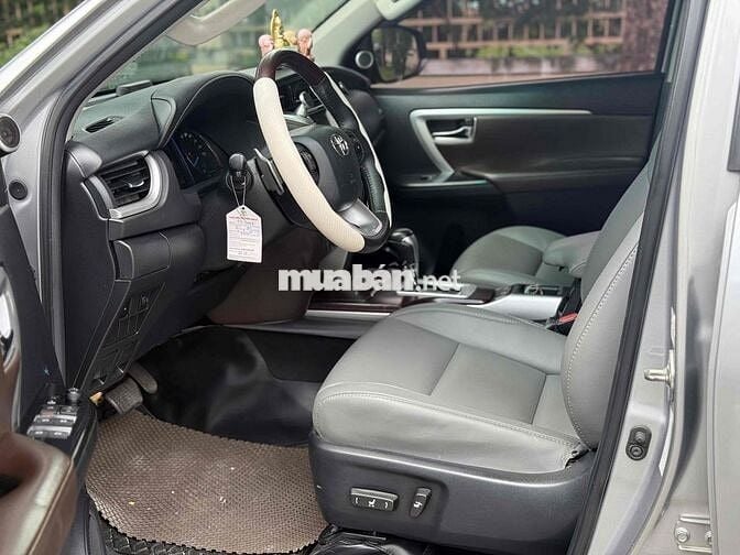 Toyota Fortuner 2017 2.7V 4x2 - 110000 km