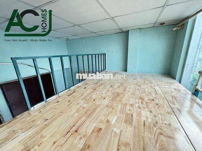 căn hộ 25m2 có gác cửa kính máy lạnh Q.12