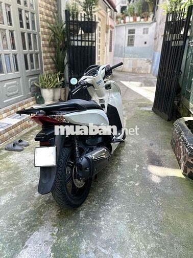 Honda Sh300i nhập Italy