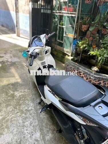 Honda Sh300i nhập Italy