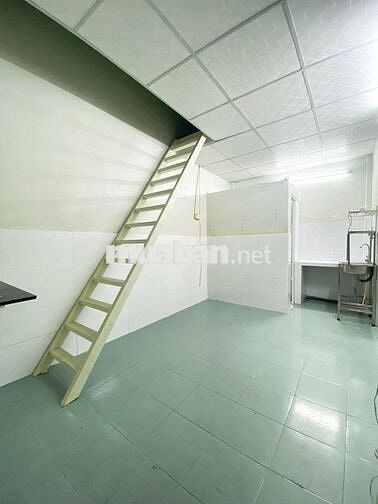 Trọ 1 trệt 1 lầu- Điện giá nhà nước- Cửa sổ thoáng- Rộng