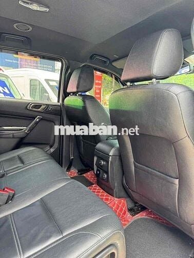 Ford Everest Titanium 1 cầu 2021 - 43.800km