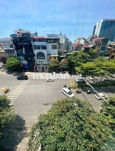 GĐ CẦN BÁN CĂN GÓC NHÀ PHỐ TRUNG PHỤNG 6T 4 NGỦ HƠN 5 TỶ