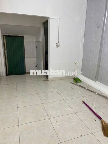 Mặt Tiền Huỳnh Văn Bánh 60m2 Nguyên căn Có Vỉa Hè Gần Phan ĐÌnh Phùng
