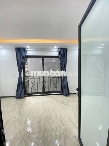 7.93 TỶ-5 TẦNG MỚI-THANG MÁY-THANH NHÀN-HBT