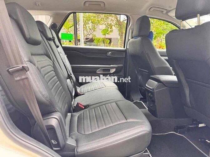 Ford Everest Sport 2025 Siêu Lướt - 660 km