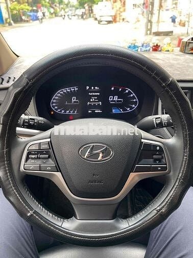 Hyundai Accent 2022 1.4 AT - 40000 km