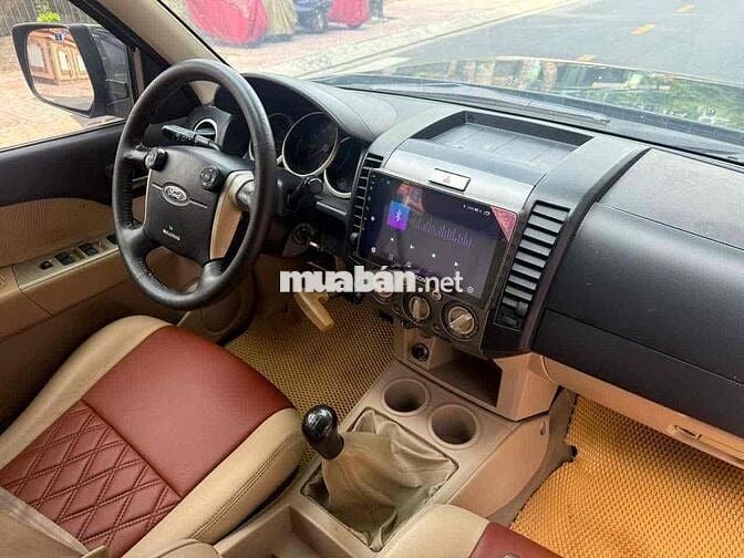 Ford Everest máy dầu số sàn đời cuối 2009