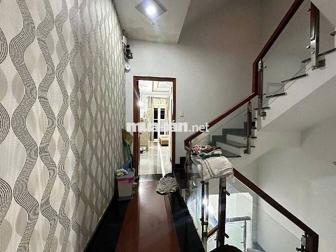 CHỈ 6.8TỶ- XE HƠI VÔ NHÀ- 5TẦNG- 55M2- NGAY PHƯỜNG 15, TÂN BÌNH