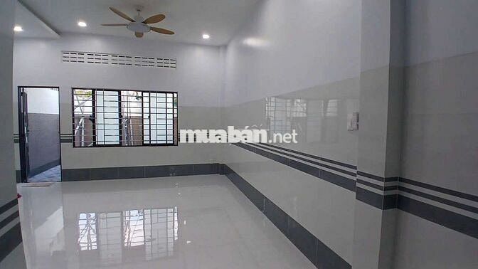 CHO THUÊ NHÀ MỚI XÂY, MẶT TIỀN QL1A,P.4,TP.TÂN AN, LA