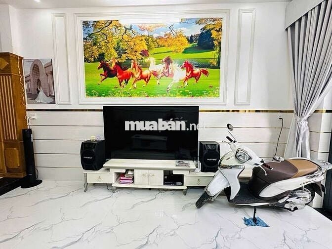 CHỦ GẤP BÁN ĐI MỸ ĐỊNH CƯ GIẢM NGAY 700TR -  NHÀ – 4 TẦNG 60m2 4 X 15