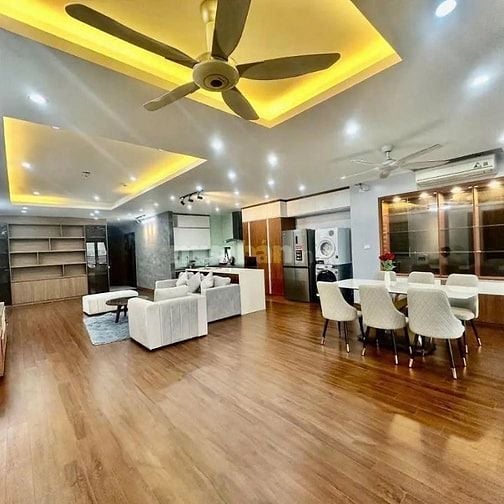 SIÊU VIP PHỐ ĐI BỘ TRỊNH CÔNG SƠN TÂY HỒ