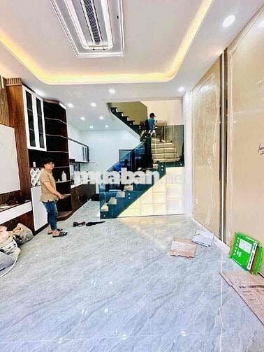 Bán nhà SHR ngang hiếm 5m giá nhỉnh 5Tỷ