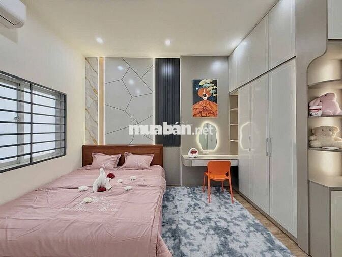 nhà đẹp! 2.25t Đ. Nguyễn Hữu Cảnh, Dĩ An,đối diện Bcons Plaza