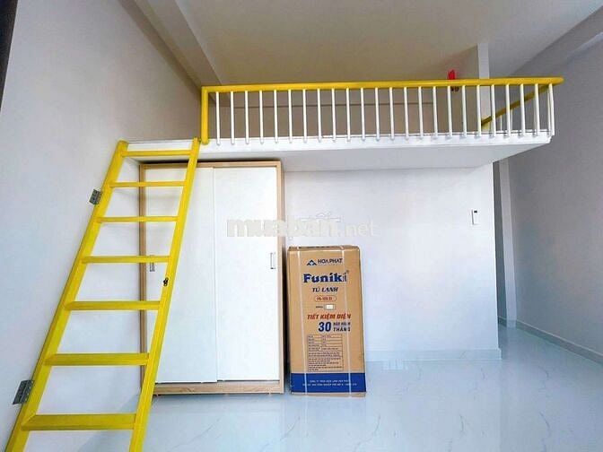 TRỐNG LẠI DUPLEX BAN CÔNG NGAY CHỢ BÀCHIỂUGẦN HIU UEF ĐẠI HỌC MỸ THUẬT